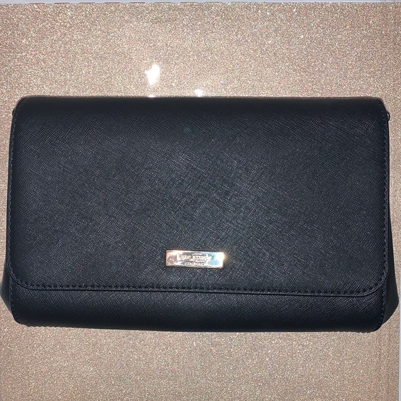 Kate Spade Crossbody, Shoulder Bag and Clutch - Picture 1 of 15